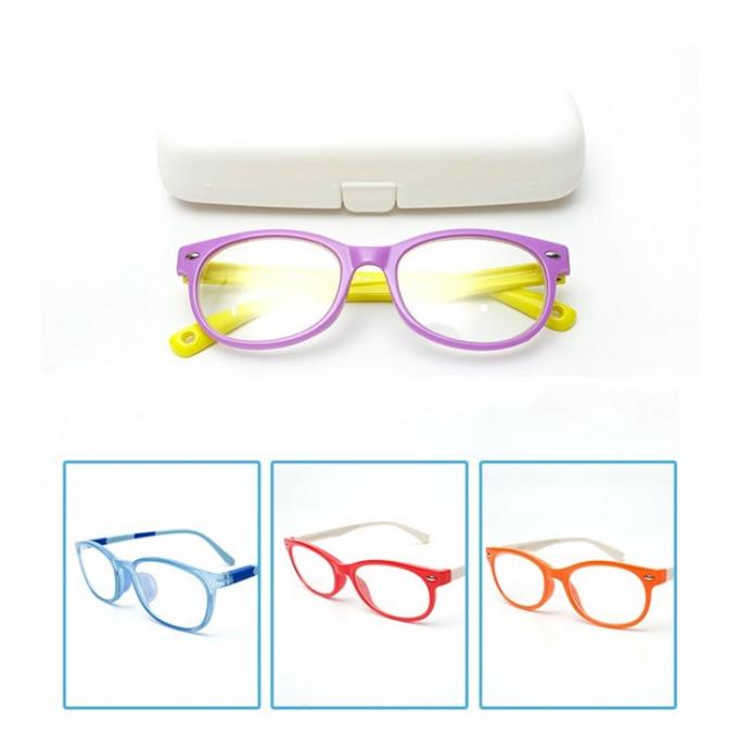 Childrenâs lead-protective glasses in a variety of colours